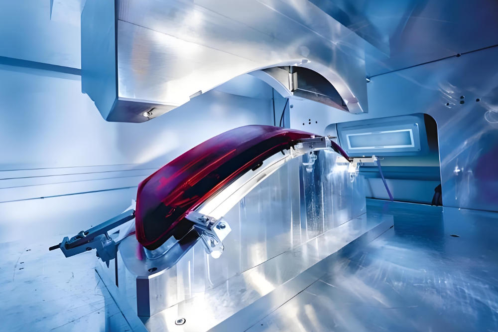 激光车灯焊接机：解决车灯密封与外观的双重挑战